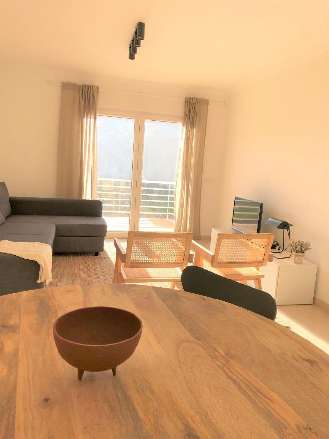 Sea Avenue House - Center Baleal - Surfboard Included Apartamento Ferrel  Exterior foto