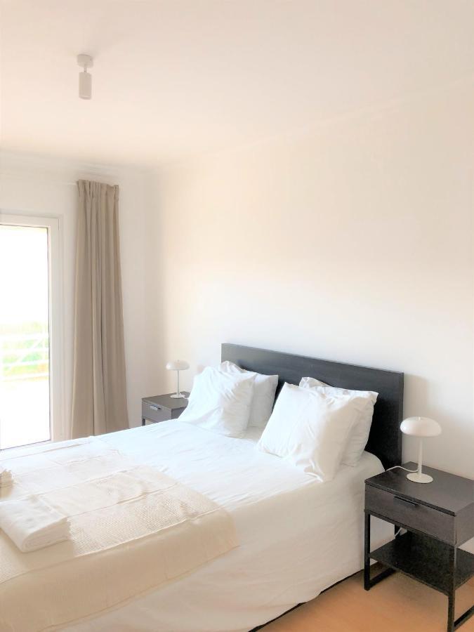 Sea Avenue House - Center Baleal - Surfboard Included Apartamento Ferrel  Exterior foto