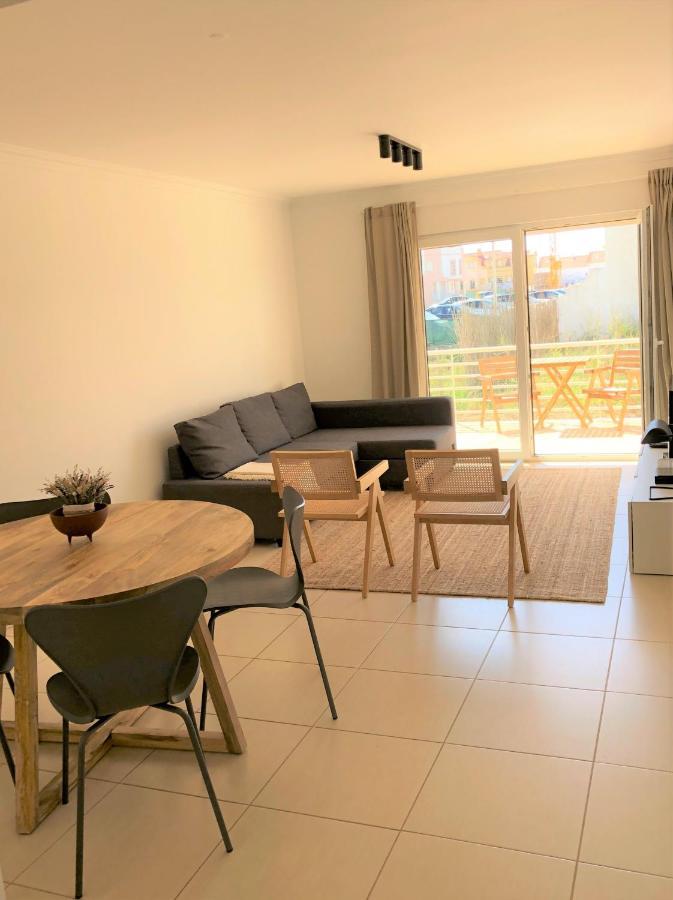 Sea Avenue House - Center Baleal - Surfboard Included Apartamento Ferrel  Exterior foto