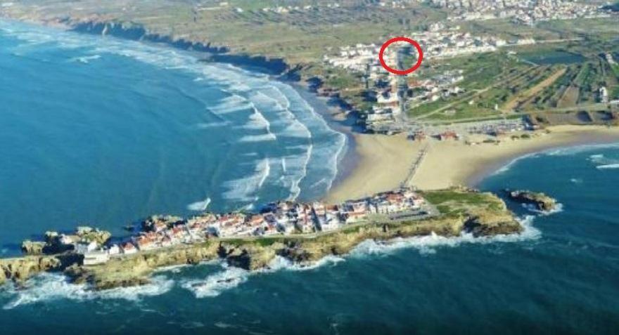 Sea Avenue House - Center Baleal - Surfboard Included Apartamento Ferrel  Exterior foto